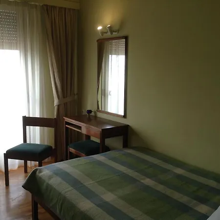 Alexandros 3* فولوس