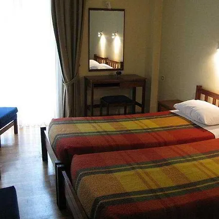 Alexandros 3* فولوس