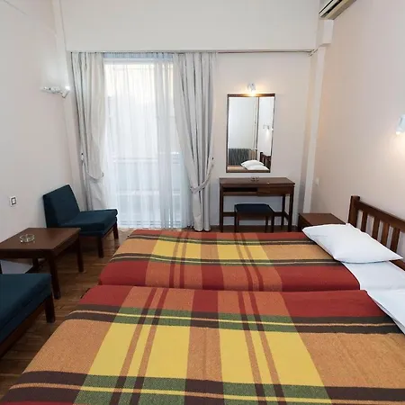 Alexandros 3* فولوس