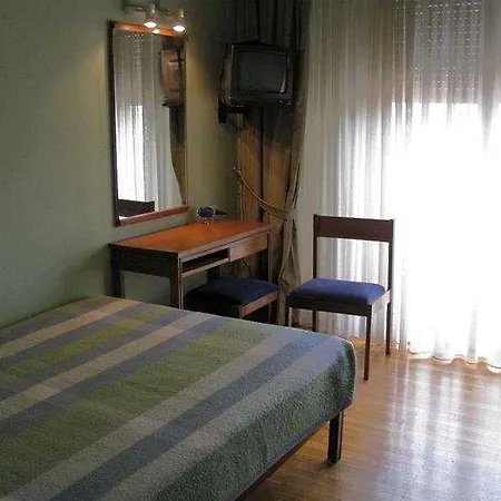 Alexandros Hotel 3*