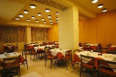 Alexandros Otel